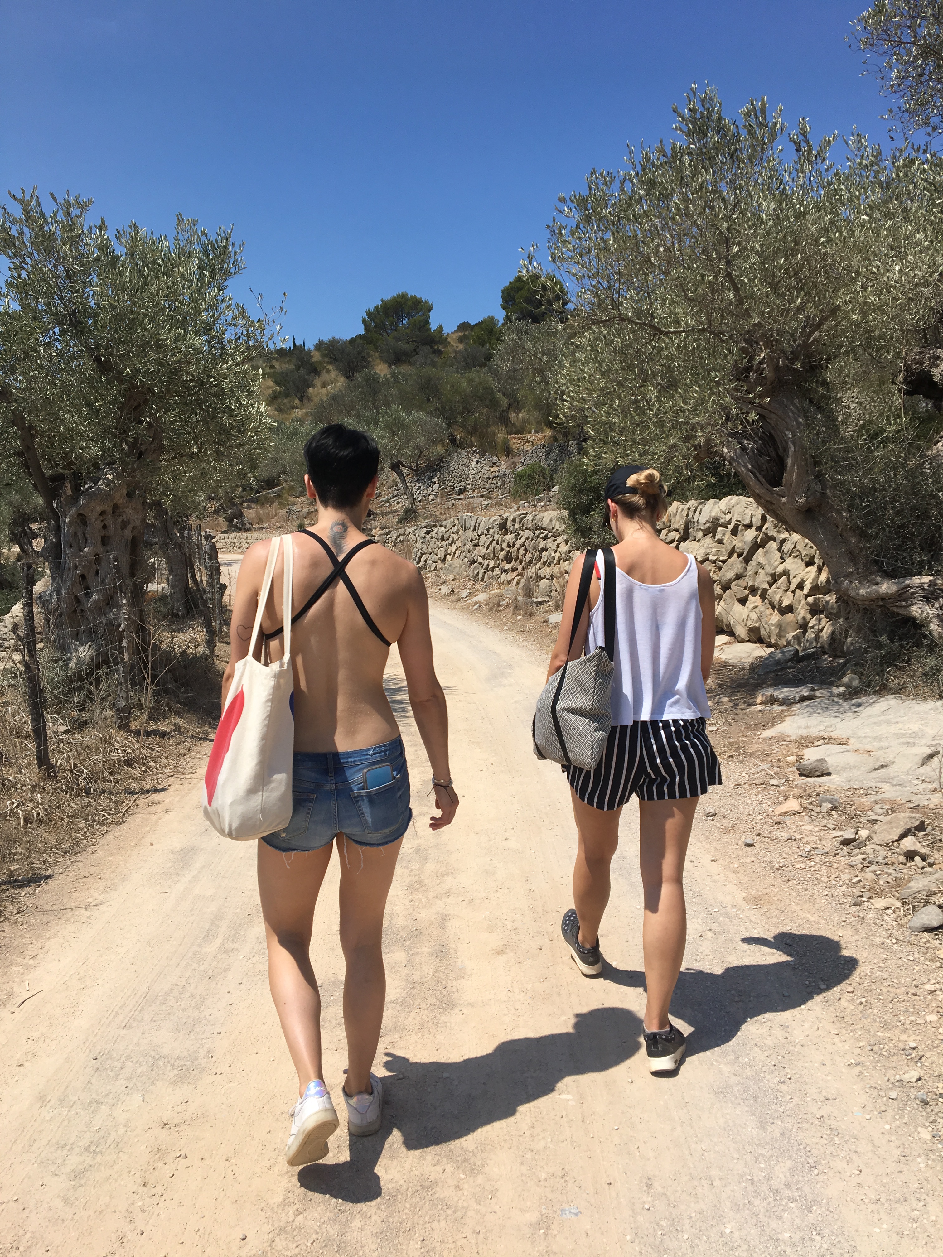 Sweating Hiking Serra de Tramuntana, Majorca