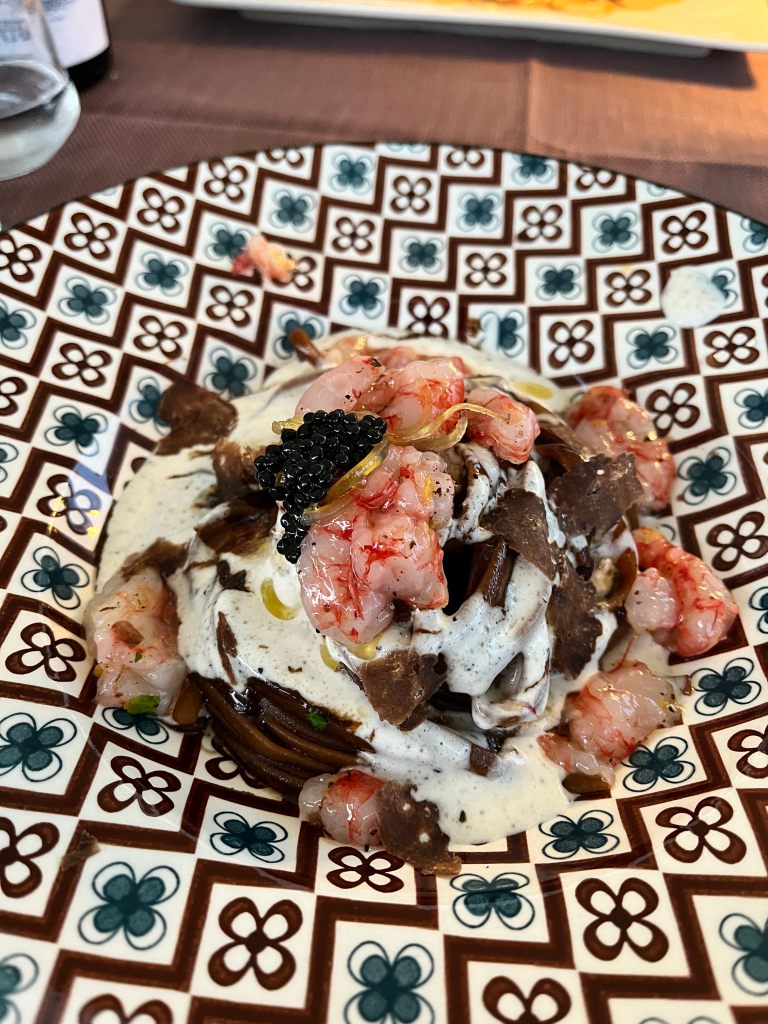 Nero pasta, Ristorantino Crik & Croc